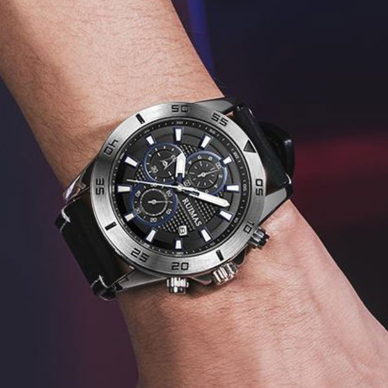 RUIMAS - Stylische und vielseitige Uhr