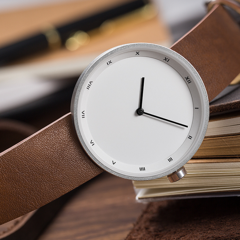 YAZOLE - Elegantes Minimalistisches Design