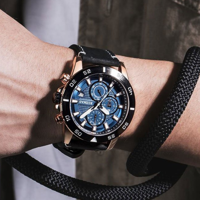 RUIMAS - Stylische und vielseitige Uhr
