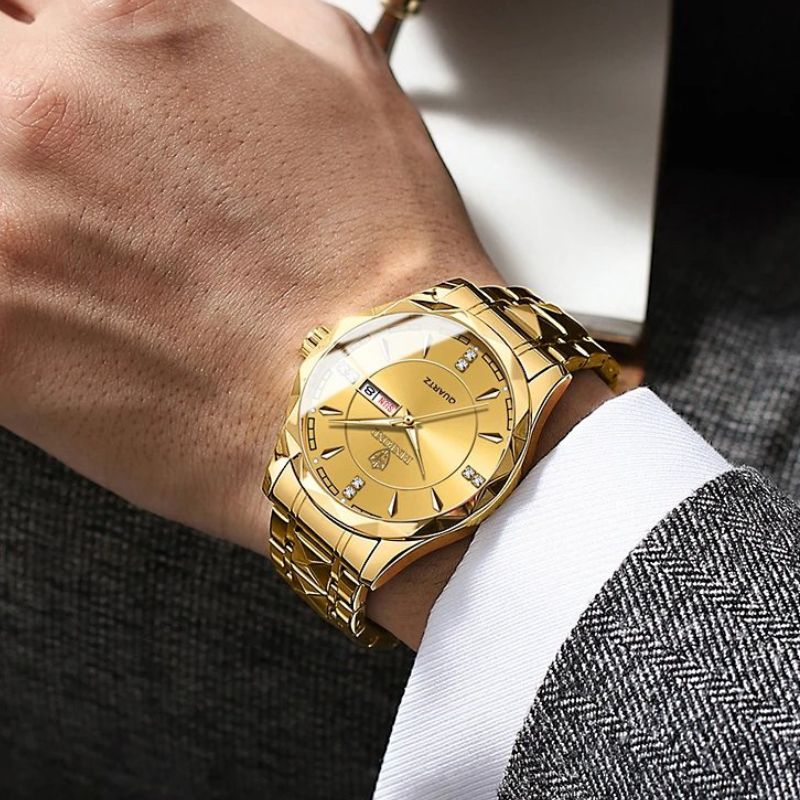 BOND - Elegantes Halbmond-Design