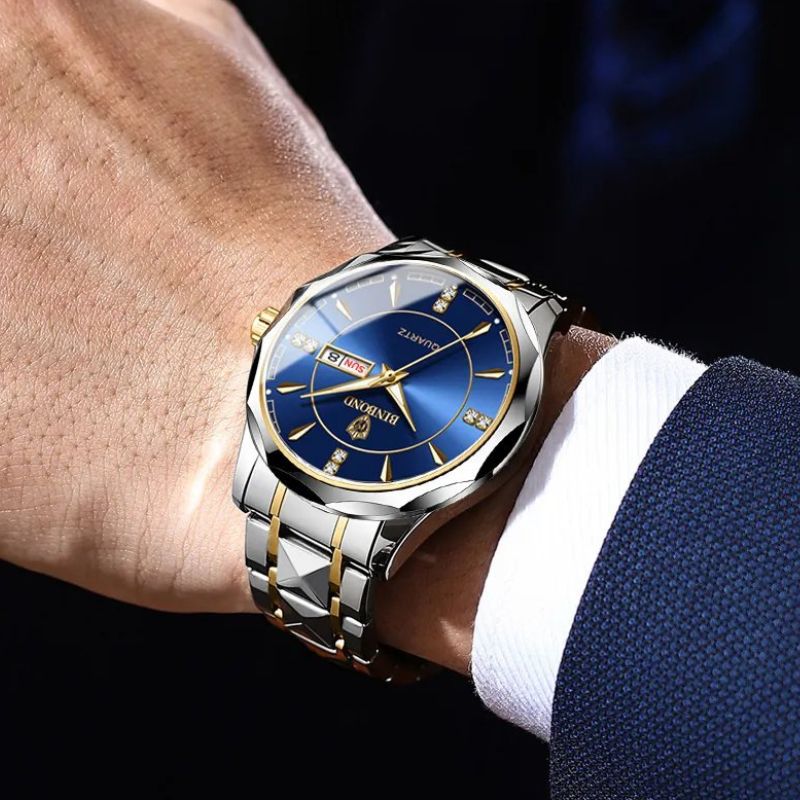 BOND - Elegantes Halbmond-Design