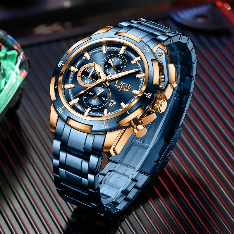 LIGE - Elegante Uhr aus Stahl Piguet