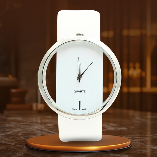 Elegante Quarz Uhr mit transparentem Zifferblatt